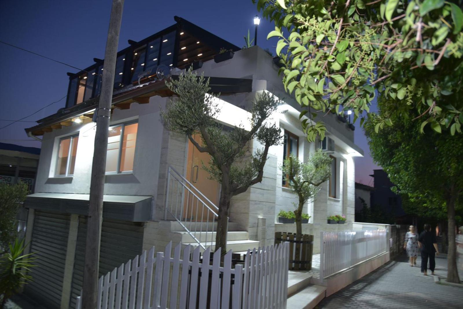 Vila Franko เบราท ภายนอก รูปภาพ